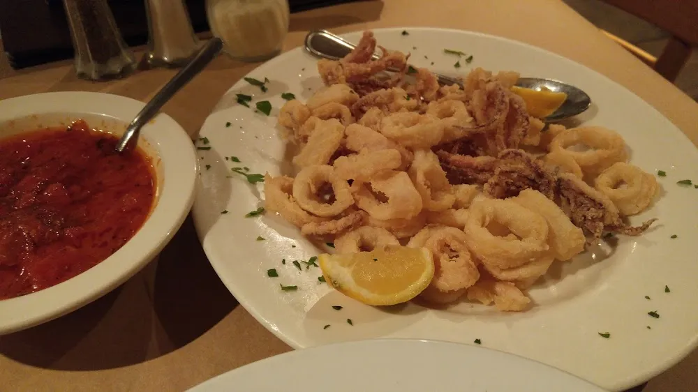 Fried Calamari with Marinara Sauce